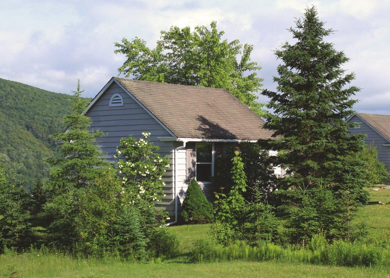 Chanterelle Inn & Cottages Baddeck Inlet Buitenkant foto