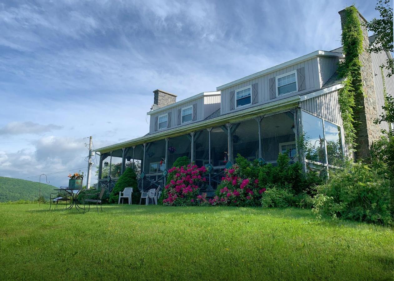 Chanterelle Inn & Cottages Baddeck Inlet Buitenkant foto