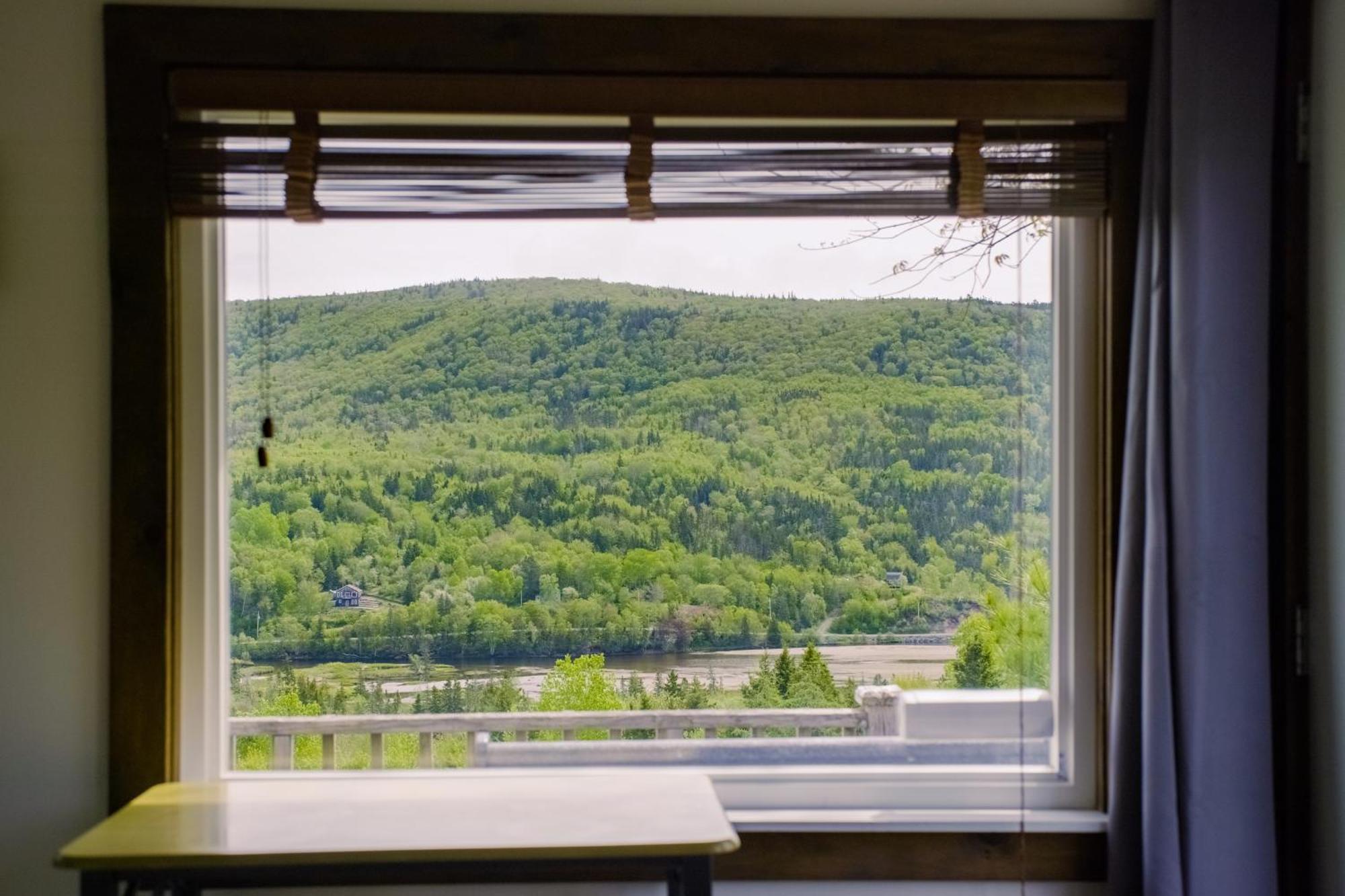 Chanterelle Inn & Cottages Baddeck Inlet Buitenkant foto