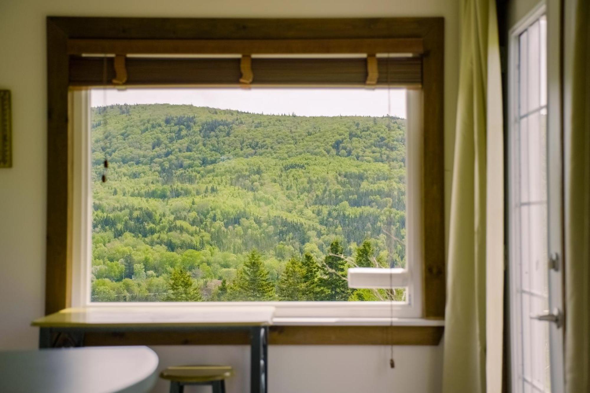 Chanterelle Inn & Cottages Baddeck Inlet Buitenkant foto